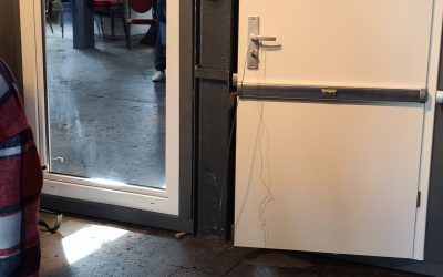 Einbruchschutz für Villen und gehobene Einfamilienhäuser: Fenster, Türen und Einbruchmeldeanlage richtig kombinieren